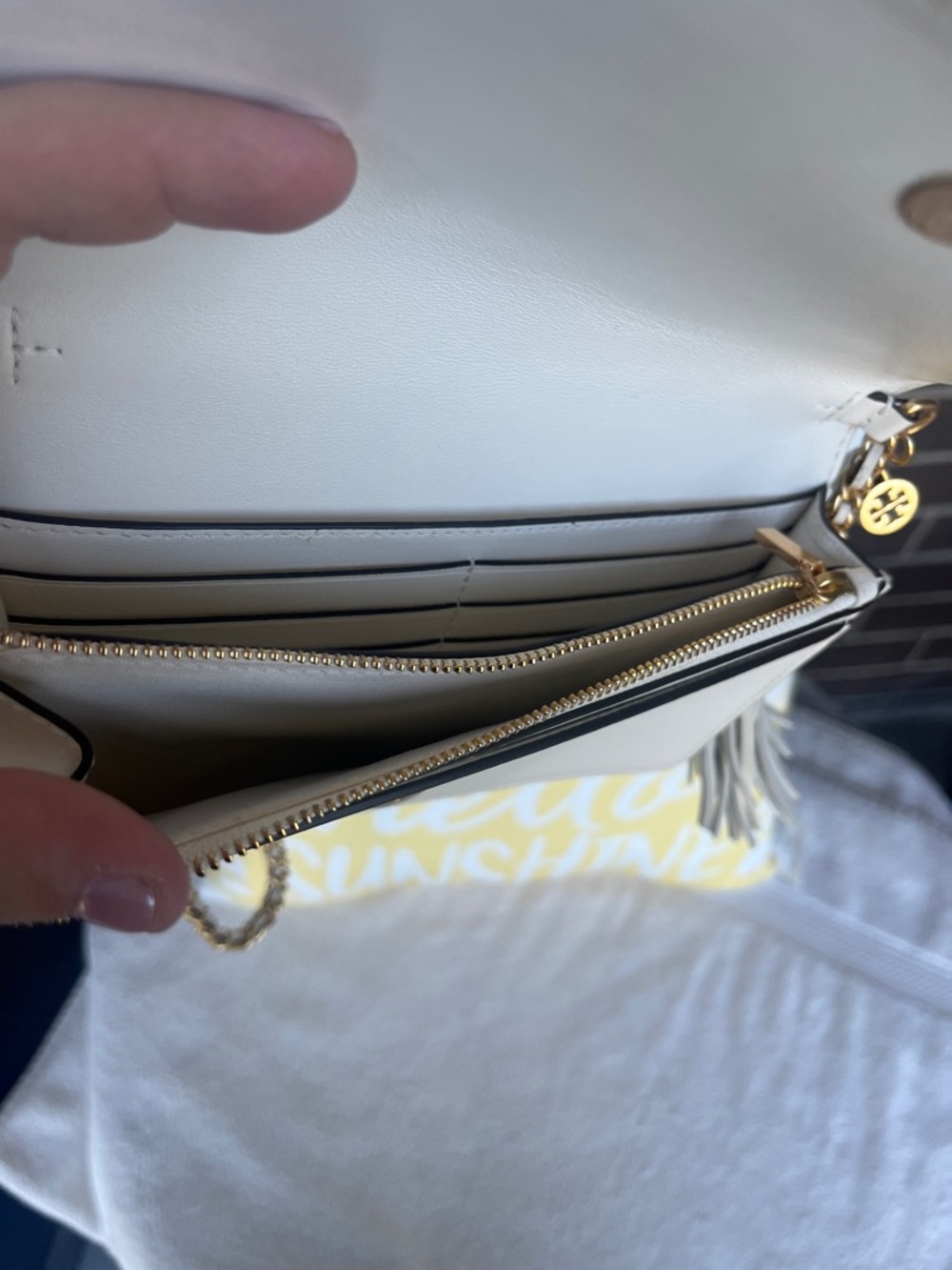 Tory Burch Fleming Ivory French Paisley Soft Printed Wallet Crossbody, EUC - Picture 6 of 8